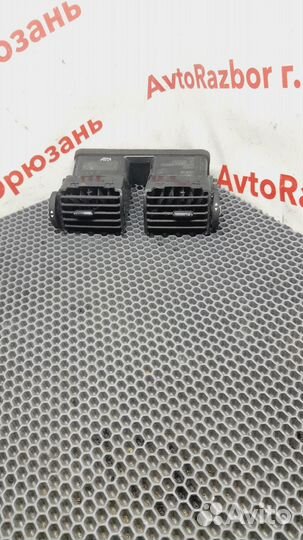 Дефлектор салона Центральный Chevrolet Lacetti