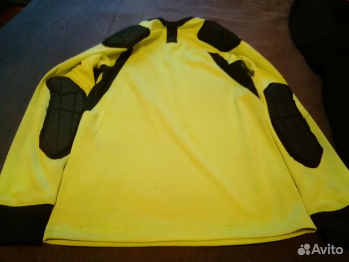 Детская вратарская футбольная форма Kipsta