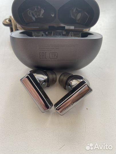 Huawei free buds pro