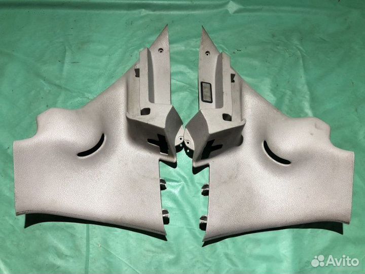 Обшивки стоек задние Peugeot 206