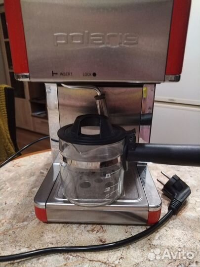 Кофеварка рожковая Polaris PCM4002A