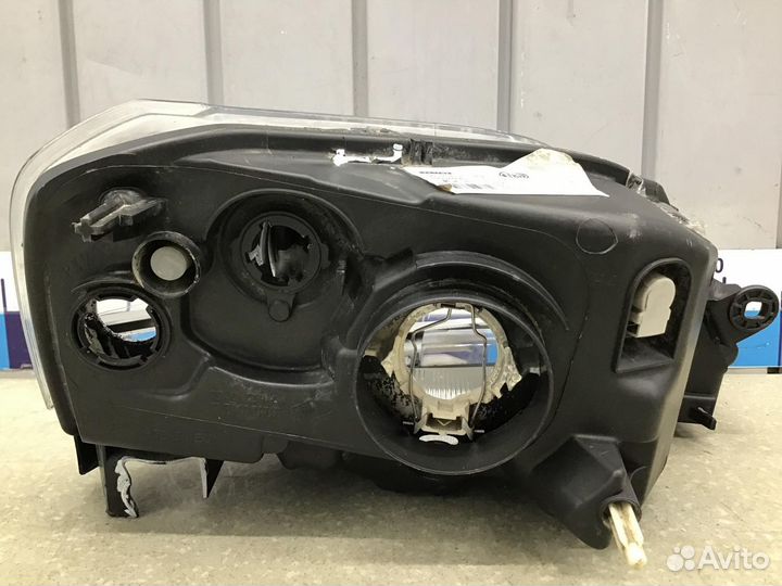 Фара левая Renault Logan 2005-2014