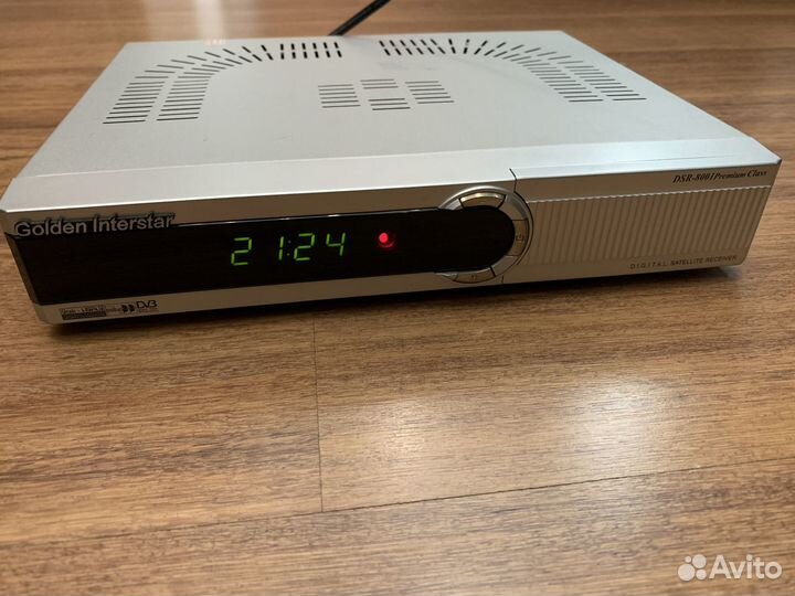Спутниковый ресивер Golden Interstar DSR-8001