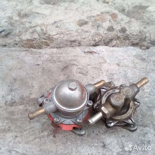 Бензонасос