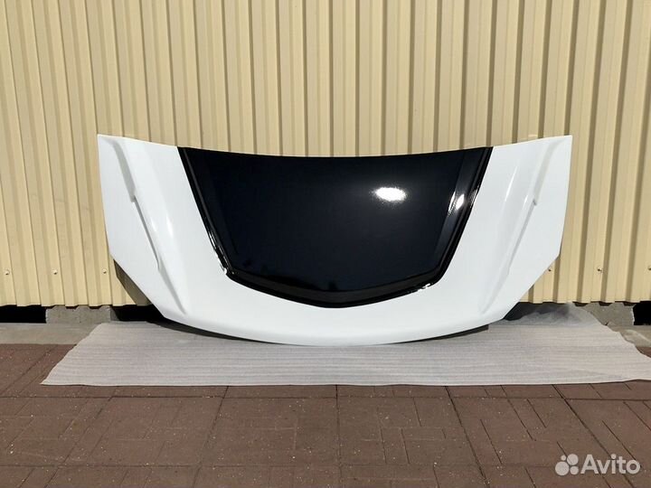 Капот на Газель Next Т Белый с черной серединой