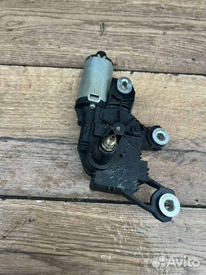 Моторчик дворника задний Audi 3 8P 1.8 2008