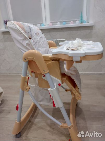 Стульчик для кормления