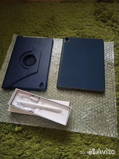 Комплект: 2 чехла +стилус. Для Huewei Mediapad M6