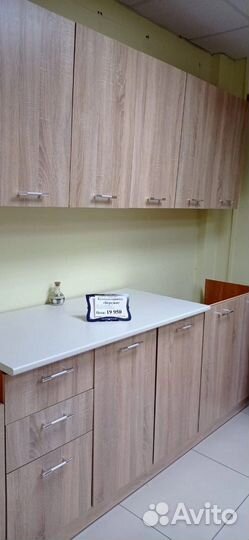 Кухонный гарнитур 2.0 + столешница