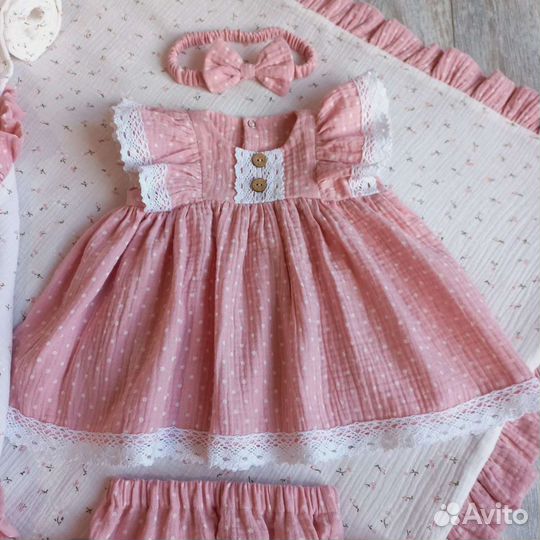 Платье и конверт из муслина Новый