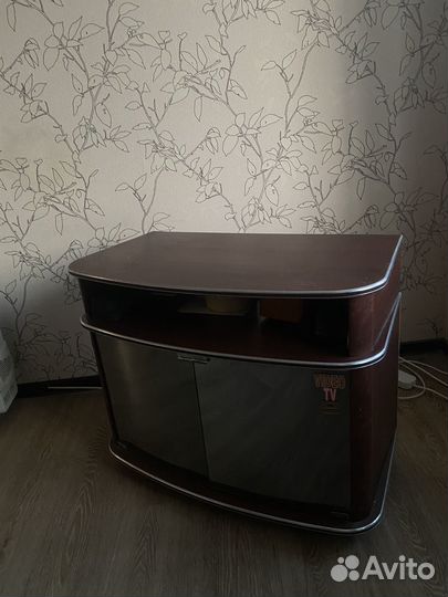 Тумба под телевизор