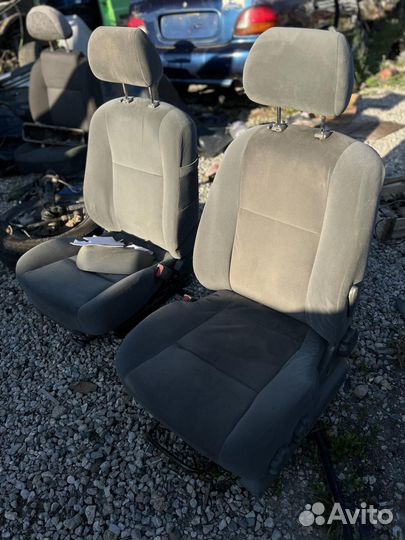 Chevrolet lacetti передние сиденья