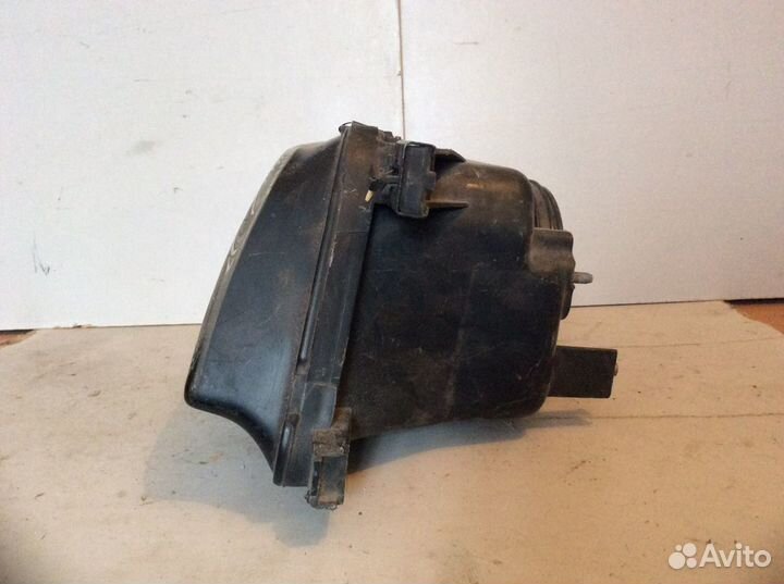 Фара правая nissan sunny N13