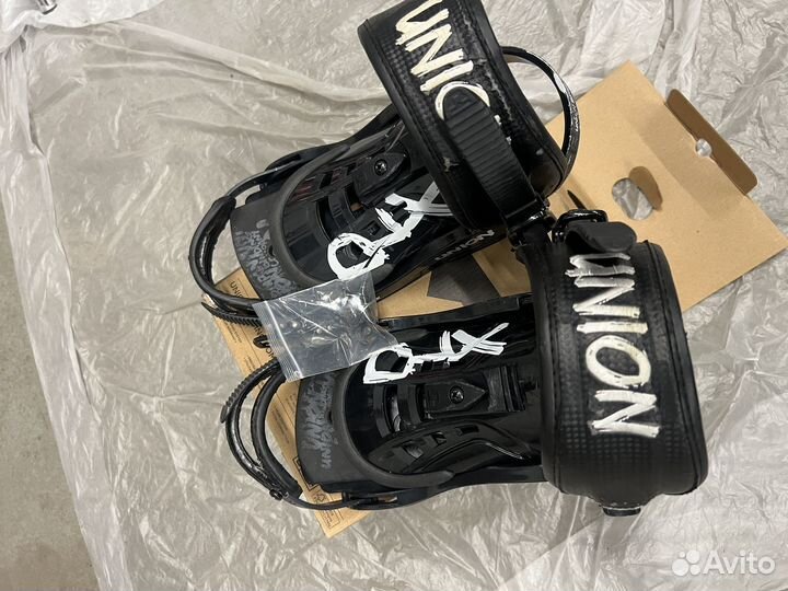 Крепления для сноуборда union