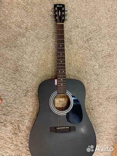 Акустическая гитара Cort AD810