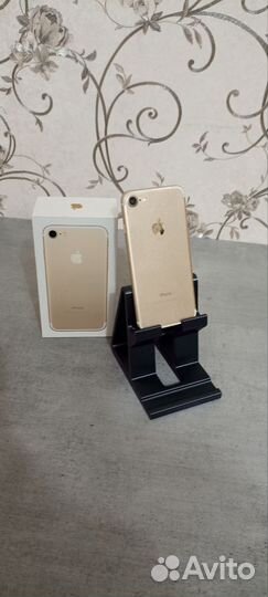 iPhone 7, 32 ГБ