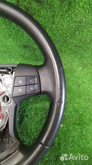 Руль Volvo V70 B5254T6