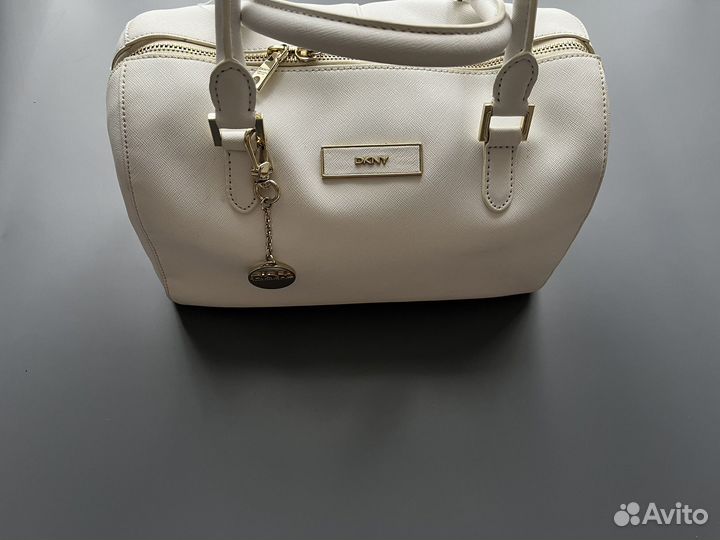 Сумка натуральная кожа dkny