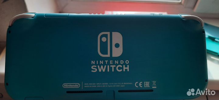 Nintendo switch lite (прошитая с чехлом книжкой)