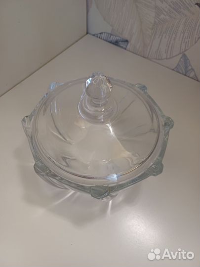 Фруктовница конфетница салатница с крышкой