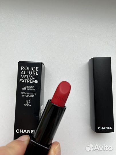 Помада Chanel Le Rouge Mat Intense 112