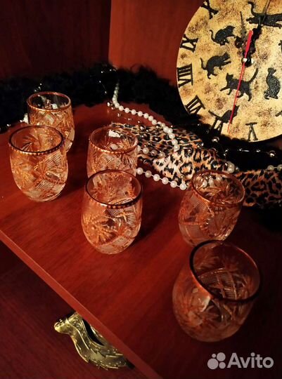Продам хрустальные рюмки, ручной декор