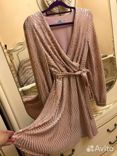 Вечернее платье boutique rai