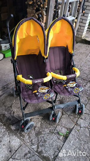 Коляска для двойни
