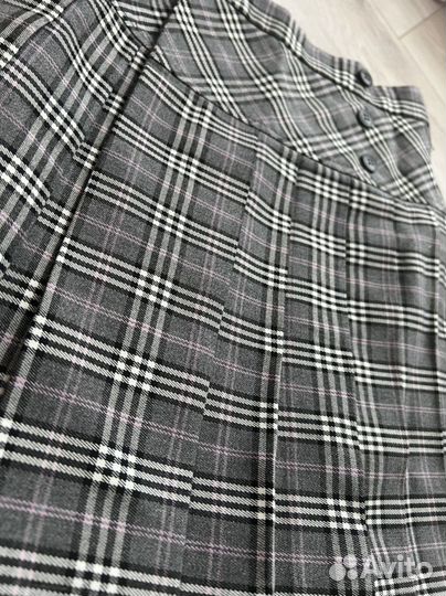 Школьная форма в розовую клетку размер 34