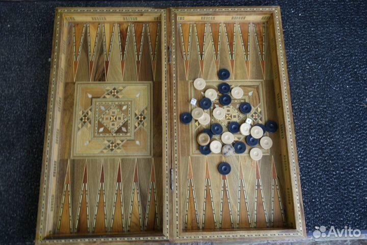 Нарды перламутровые,Шахматы огромные
