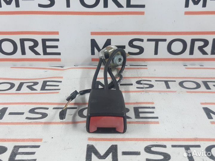 Замок ремня безопасности задний левый