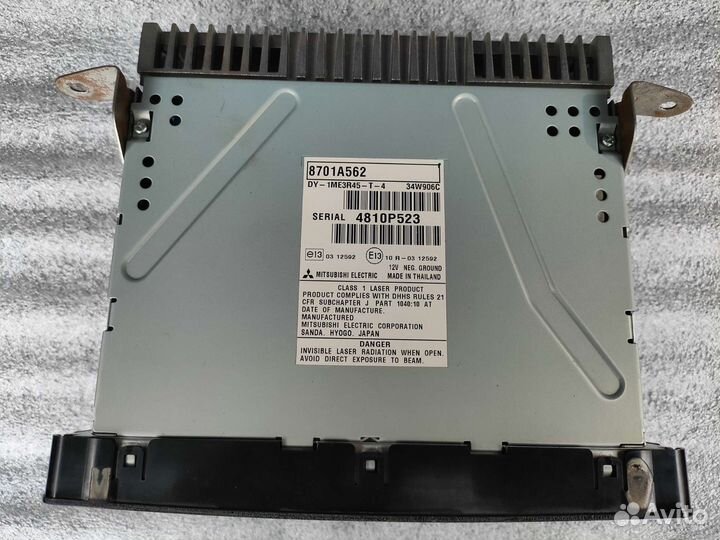 Штатная магнитола Mitsubishi 8701A562