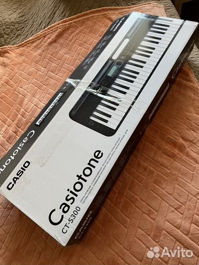 Синтезатор Casio CT-S300 Casiotone