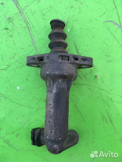 Цилиндр сцепления рабочий Фольксваген Гольф 6