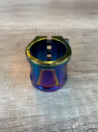 Зажим для трюкового самоката HIC