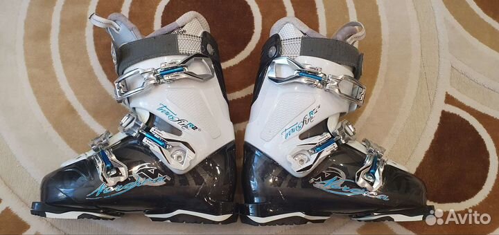 Горнолыжные ботинки, женские 24,5
