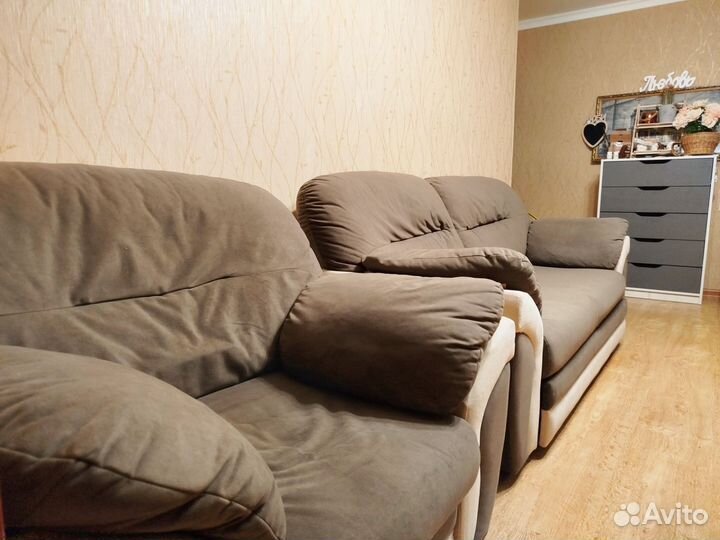 Мягкая мебель диваны и кресла новые