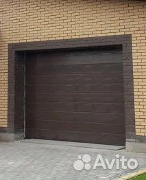 Секционные ворота