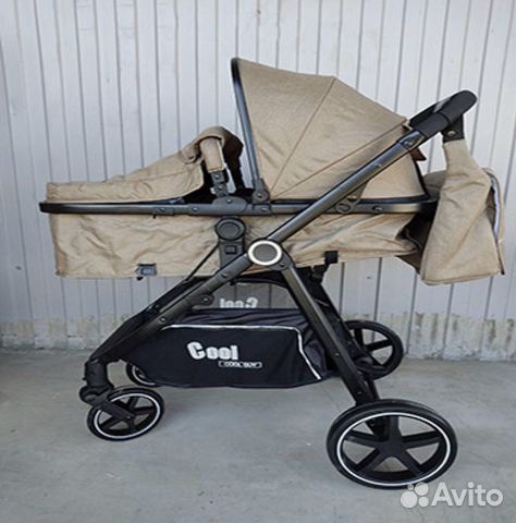 Коляска новая