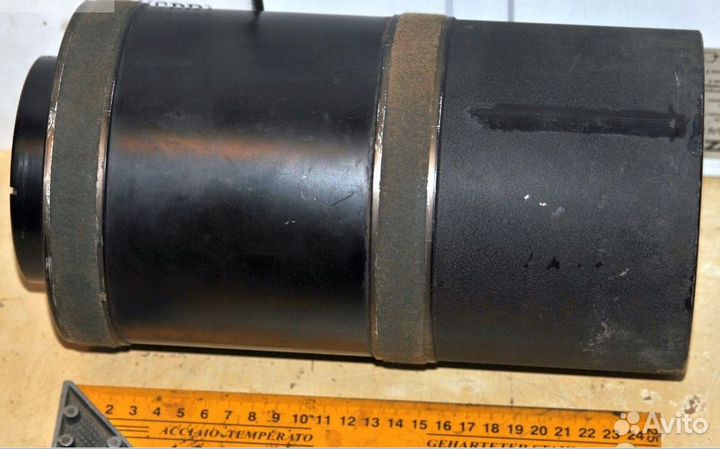 Огромный объектив 2.8/360 от скоростной кинокамеры