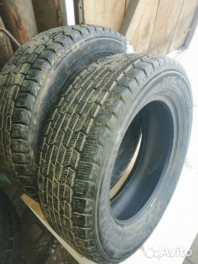 Goodyear Ice Navi Zea 205/65 R16