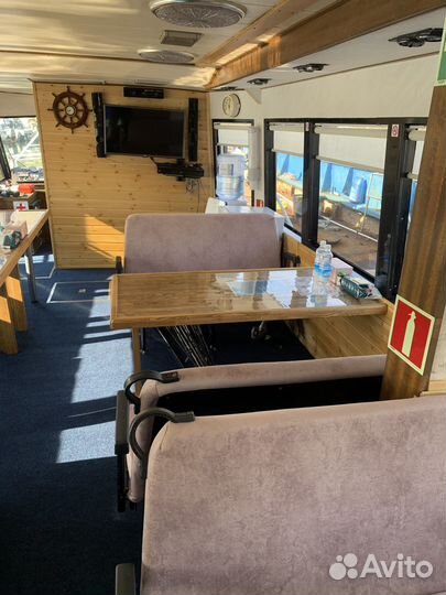 Морские прогулки. Аренда катера