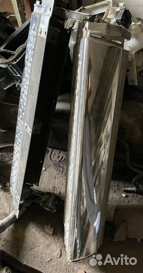 Бампер задний Mitsubishi Pajero 3