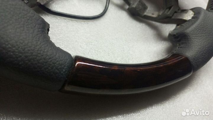 Руль на toyota land cruiser 200