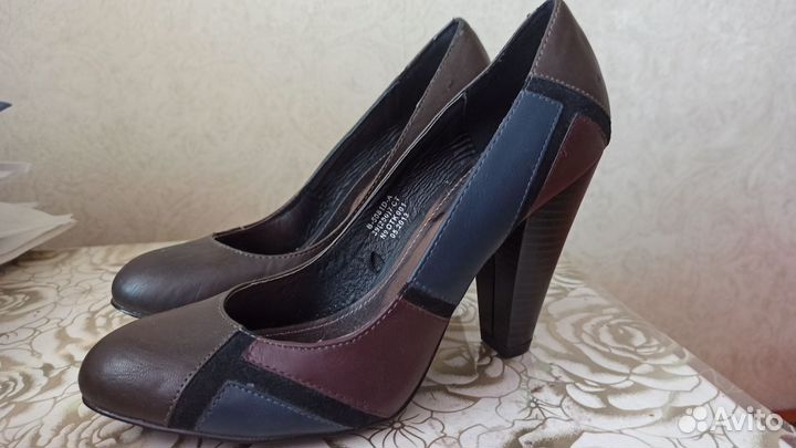 Туфли женские 39 размер