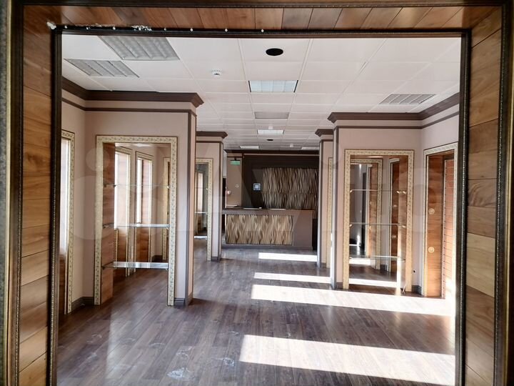 Торговая площадь, 228 м²