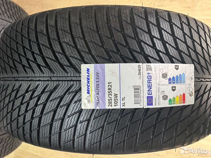 Michelin Pilot Alpin 5 255/40 R21 и 285/35 R21 102V