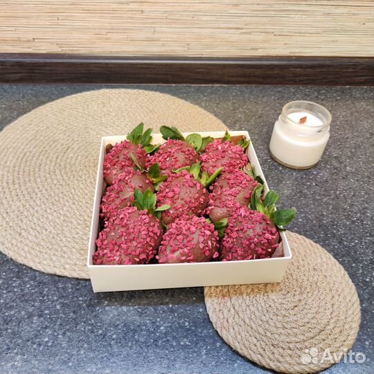 Набор клубники в шоколаде