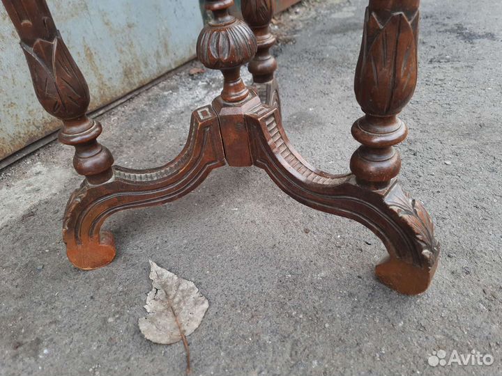 Старинное Антикварное Зеркало и Столик