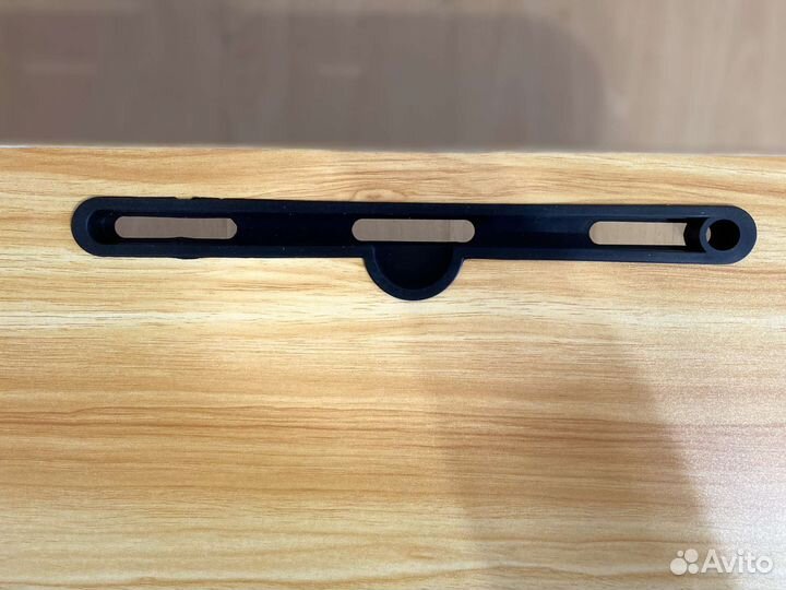 Столик для ноутбука